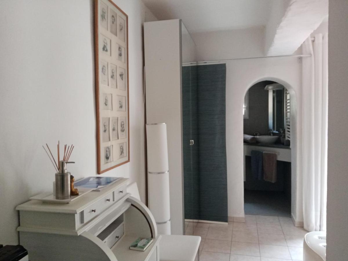 Au Mas Saint Pierre Hotel Pignans Kültér fotó