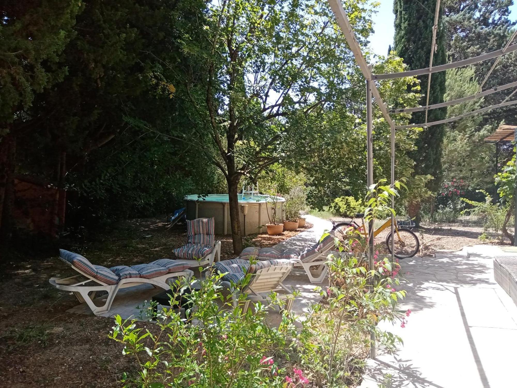 Au Mas Saint Pierre Hotel Pignans Kültér fotó