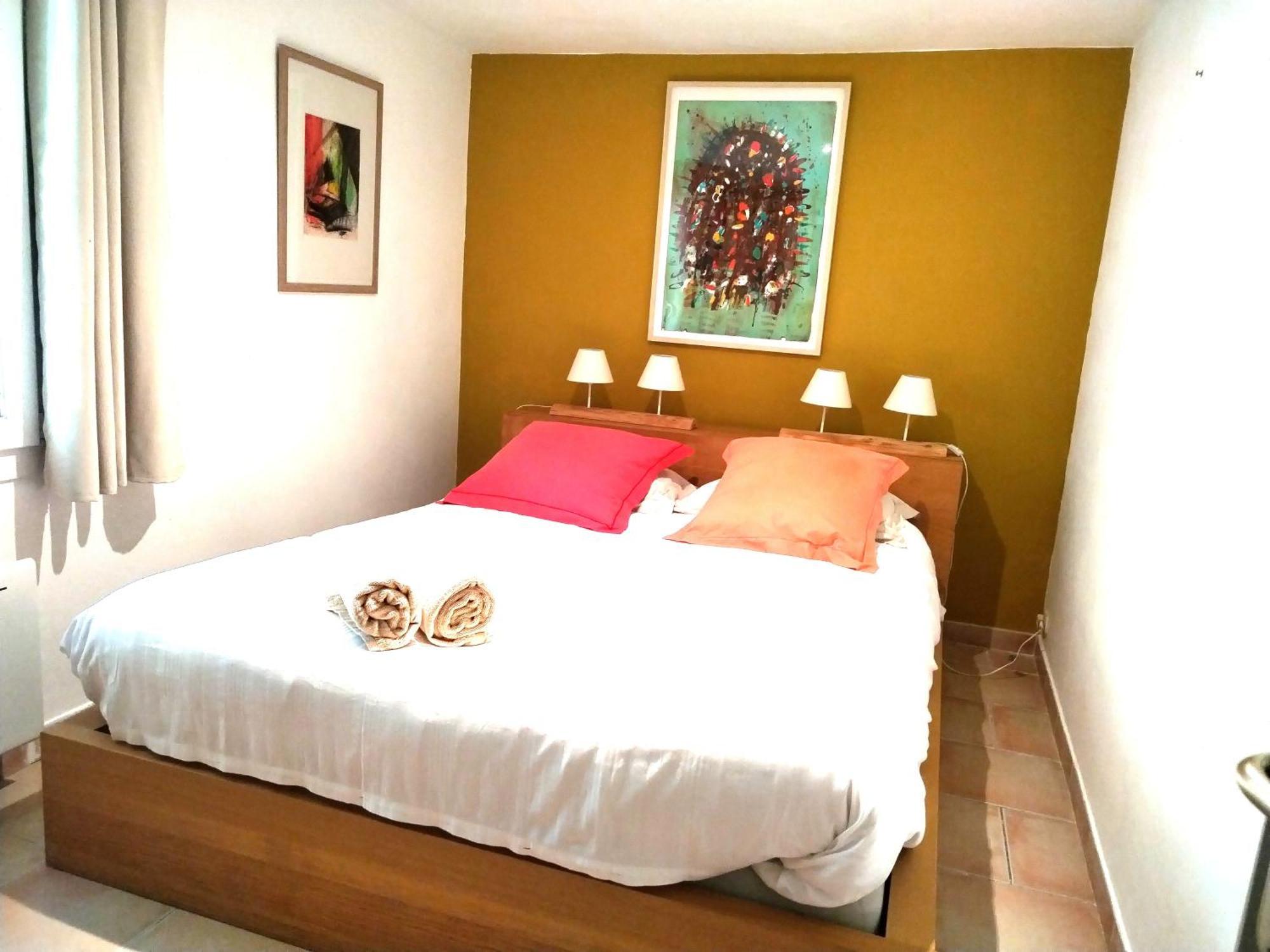 Au Mas Saint Pierre Hotel Pignans Kültér fotó